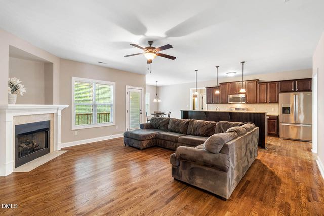 228 Scarlet Oak, Clayton, NC 27520