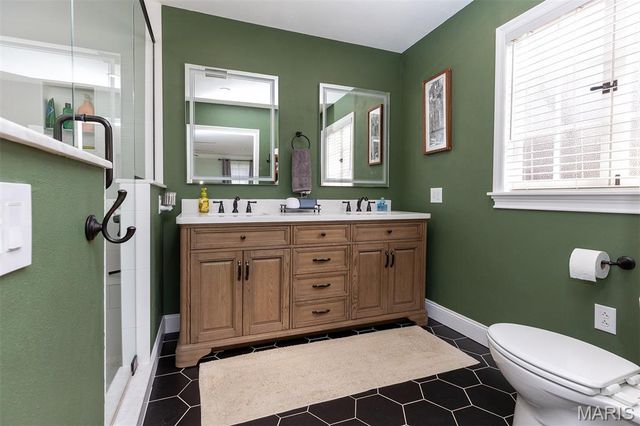 12135 Eddie And Park Road, Crestwood, MO 63126