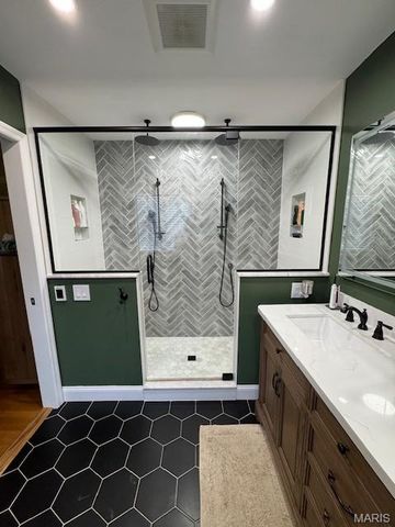 12135 Eddie And Park Road, Crestwood, MO 63126