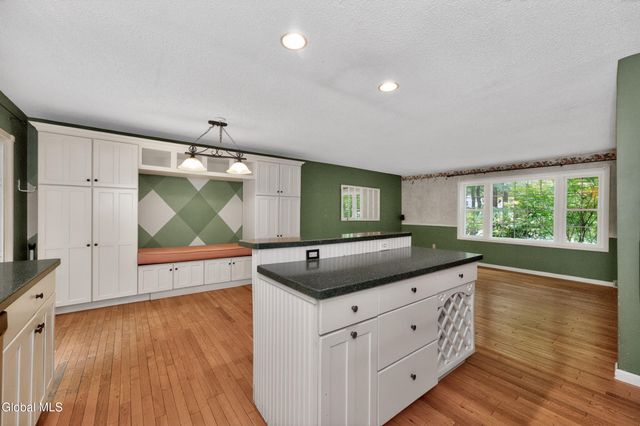 42 Wineberry Lane, Malta, NY 12020