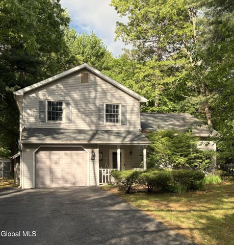 42 Wineberry Lane, Malta, NY 12020