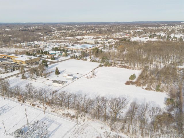 22700 Griswold Road, Lyon Charter Township, MI 48178