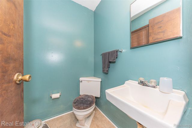 22700 Griswold Road, Lyon Charter Township, MI 48178