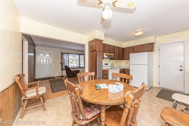 22700 Griswold Road, Lyon Charter Township, MI 48178