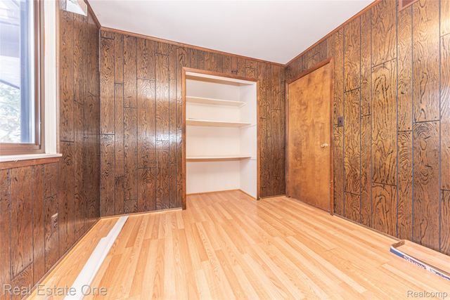 22700 Griswold Road, Lyon Charter Township, MI 48178