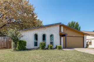 2602 Meadowview Drive, Arlington, TX 76016