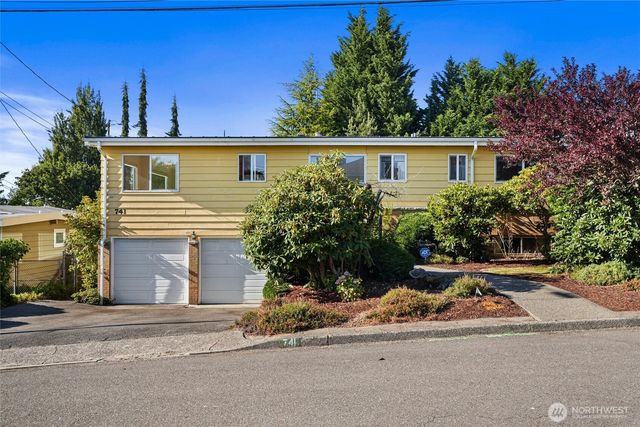 741 Hemlock Street, Edmonds, WA 98020
