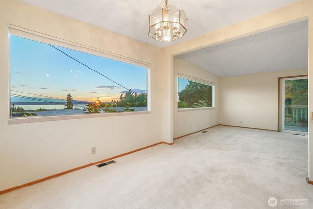 741 Hemlock Street, Edmonds, WA 98020