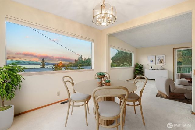 741 Hemlock Street, Edmonds, WA 98020