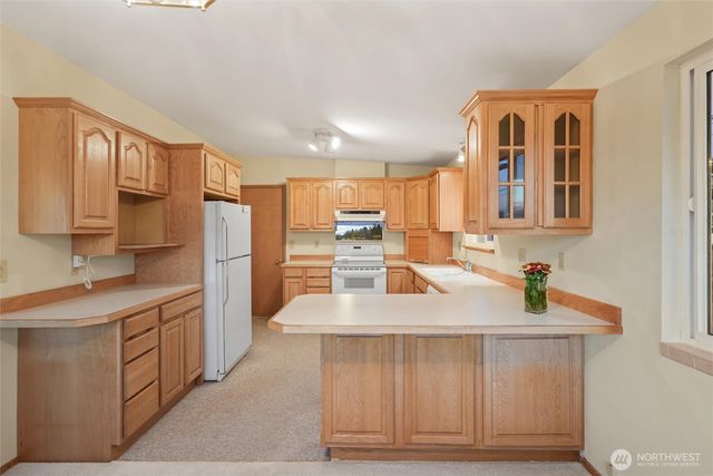 741 Hemlock Street, Edmonds, WA 98020