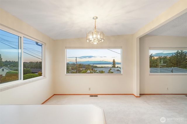 741 Hemlock Street, Edmonds, WA 98020