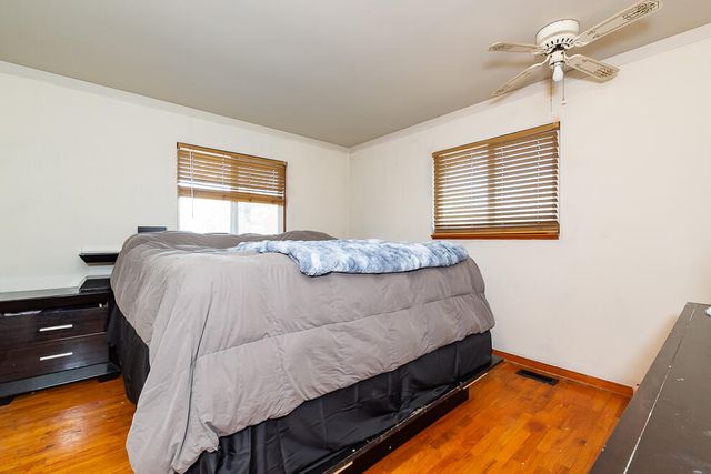 1175 Westlake Woods Drive, Springfield City, MI 49037