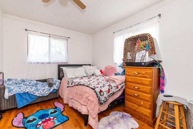 1175 Westlake Woods Drive, Springfield City, MI 49037