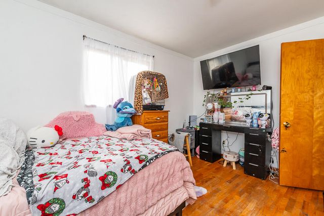 1175 Westlake Woods Drive, Springfield City, MI 49037