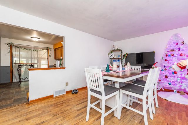 1175 Westlake Woods Drive, Springfield City, MI 49037