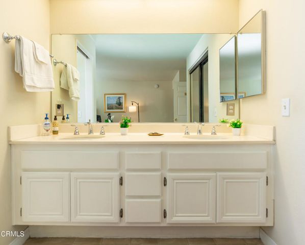 1218 S Mayflower B, Monrovia, CA 91016