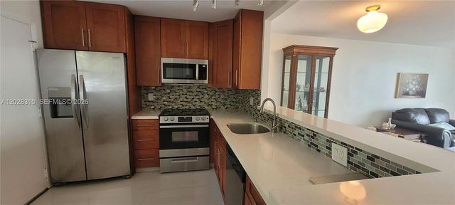 3750 NE 169th Street 204, North Miami Beach, FL 33160