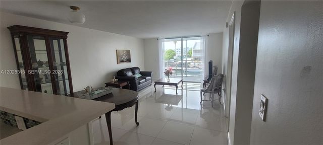 3750 NE 169th Street 204, North Miami Beach, FL 33160