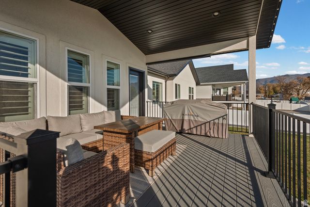 1023 W 3350 N, Pleasant View, UT 84414