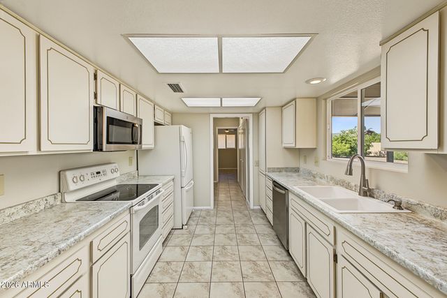 12802 W BLUE BONNET Drive, Sun City West, AZ 85375
