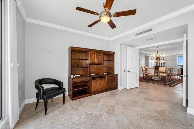 1050 Borghese LN 1405, Naples, FL 34114
