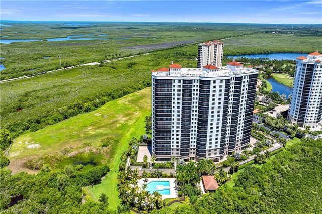 1050 Borghese LN 1405, Naples, FL 34114