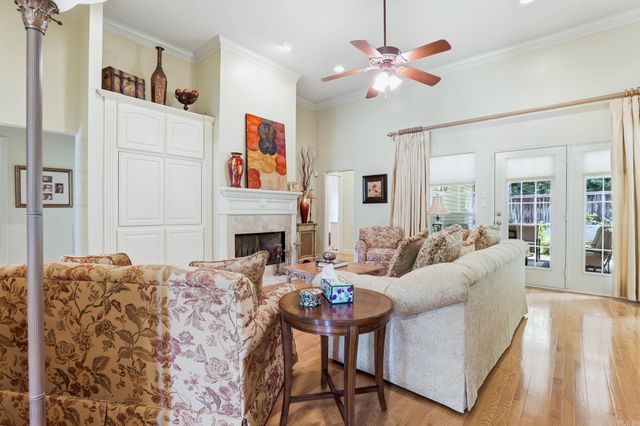 2121 Westport Loop, Little Rock, AR 72212
