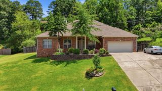 2121 Westport Loop, Little Rock, AR 72212