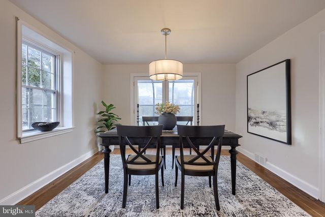 31 WAYFIELD RD, Springfield, PA 19064