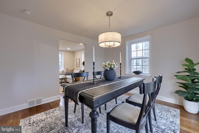 31 WAYFIELD RD, Springfield, PA 19064