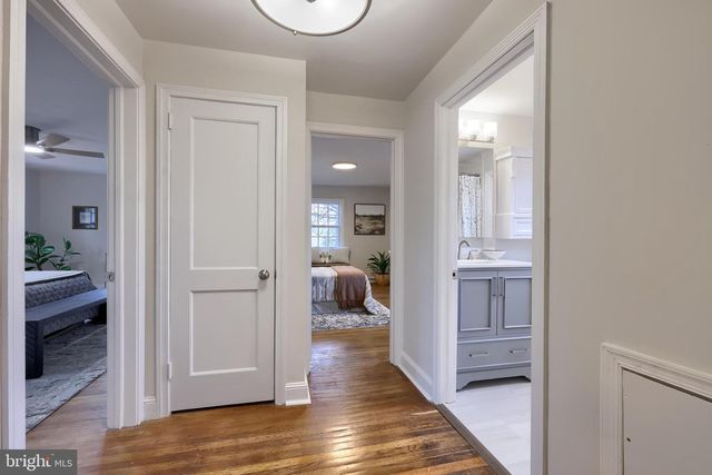 31 WAYFIELD RD, Springfield, PA 19064