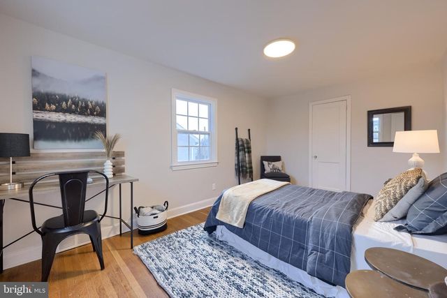 31 WAYFIELD RD, Springfield, PA 19064