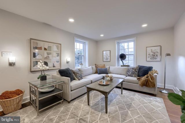 31 WAYFIELD RD, Springfield, PA 19064