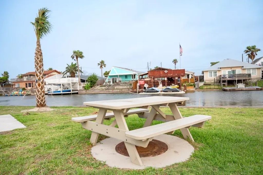 101 Caribbean Dr 20, Corpus Christi, TX 78418 — photo 4