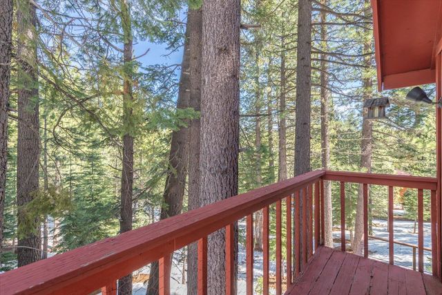 12621 Peregrine Drive, Truckee, CA 96161