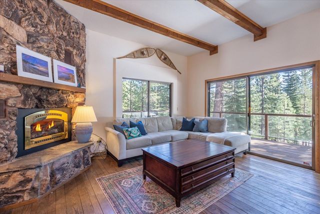 12621 Peregrine Drive, Truckee, CA 96161