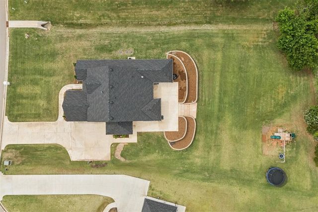 14233 Coleman Court, Edmond, OK 73025