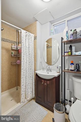 1725 W BERKS ST, Philadelphia, PA 19121