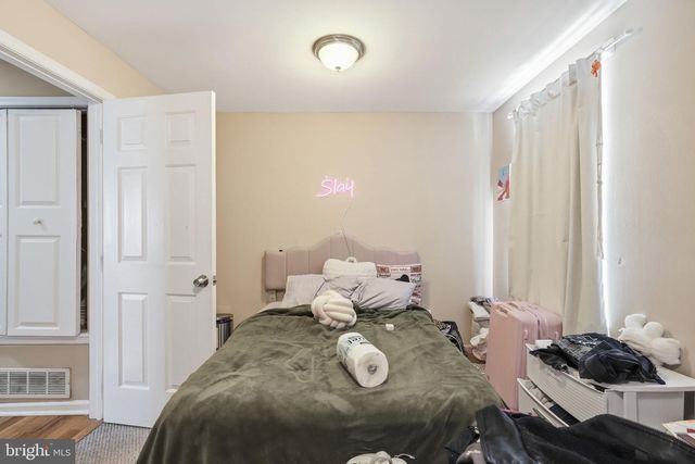 1725 W BERKS ST, Philadelphia, PA 19121