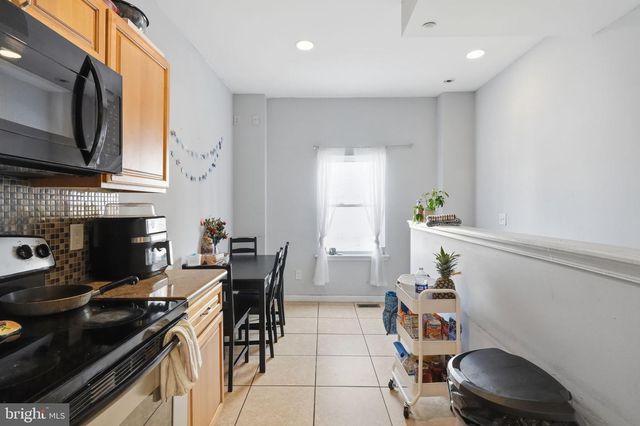 1725 W BERKS ST, Philadelphia, PA 19121