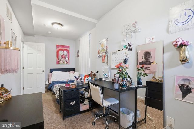 1725 W BERKS ST, Philadelphia, PA 19121