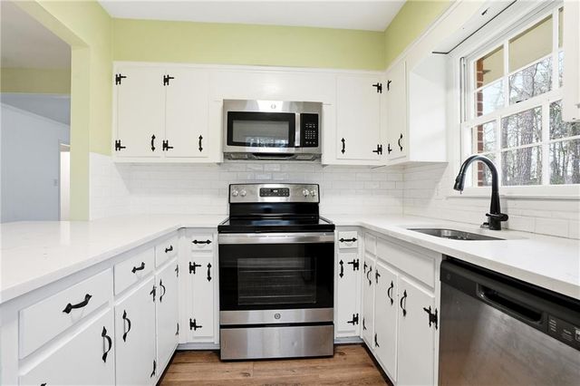 6170 Center Hill Church Road, Loganville, GA 30052