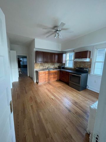 1630 Cleveland Avenue, Whiting, IN 46394