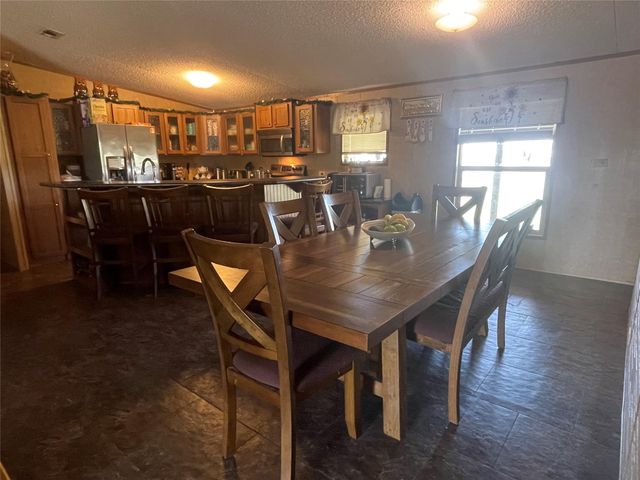 106 Brown Pelican DR, Del Valle, TX 78617