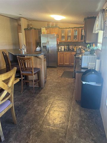 106 Brown Pelican DR, Del Valle, TX 78617