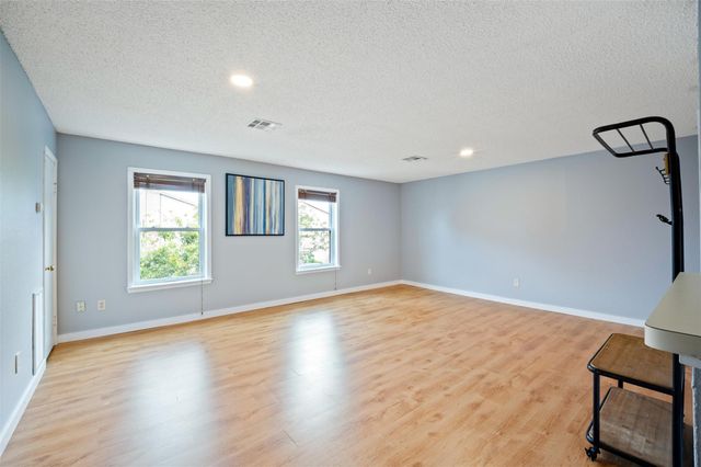 2402 Intrepid Way, League City, TX 77573