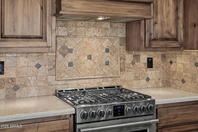 806 W DESERT RANCH Road, Phoenix, AZ 85086