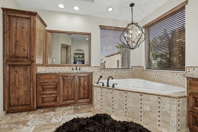 806 W DESERT RANCH Road, Phoenix, AZ 85086