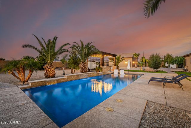 806 W DESERT RANCH Road, Phoenix, AZ 85086