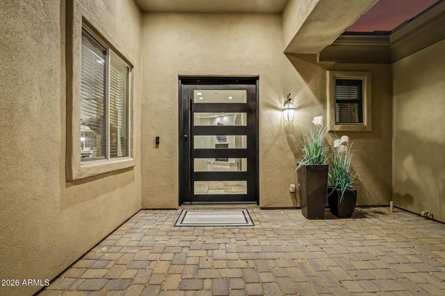 806 W DESERT RANCH Road, Phoenix, AZ 85086